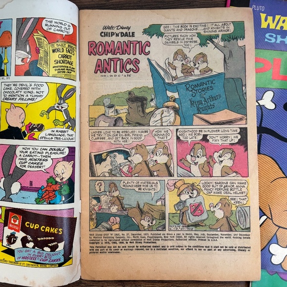VINTAGE Walt Disney Whitman COMIC BOOKS Chip N Dale , PLUTO, Donald Duck & Daisy - Picture 7 of 9